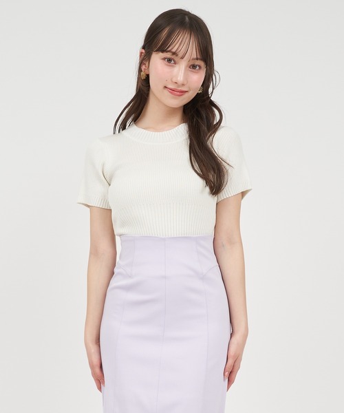 ROYAL PARTY(ロイヤルパーティー)の「ウォッシャブルコンパクト半袖ニットトップス(ニット/セーター・レディース・グレー/レッド/ブラック/マルチ/オフホワイト・FREE)」の1枚目の写真