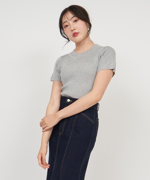 ROYAL PARTY(ロイヤルパーティー)の「ウォッシャブルコンパクト半袖ニットトップス(ニット/セーター・レディース・グレー/レッド/ブラック/マルチ/オフホワイト・FREE)」の8枚目の写真