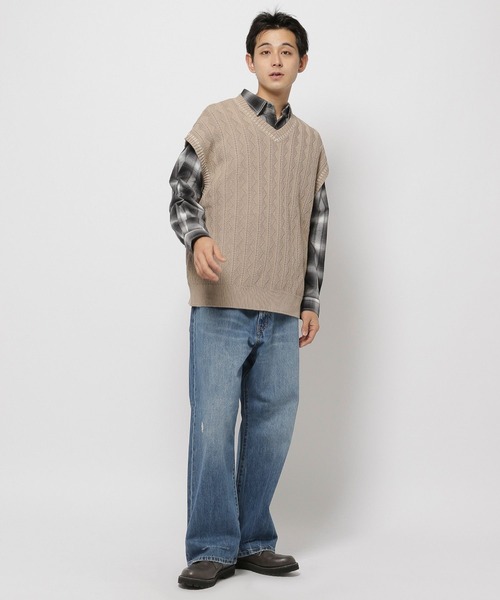 niko and...（ニコアンド）の「地柄ニットベスト（ベスト・メンズ・ネイビー/ベージュ・LARGE/MEDIUM）」の7枚目の写真