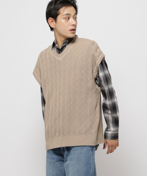 niko and...（ニコアンド）の「地柄ニットベスト（ベスト・メンズ・ネイビー/ベージュ・LARGE/MEDIUM）」の8枚目の写真