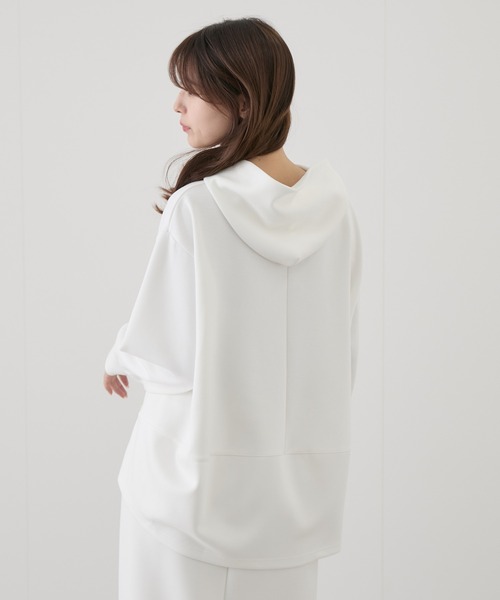 Jayro(ジャイロ)の「コクーンダンボールプルオーバー(Tシャツ/カットソー・レディース・ホワイト/グレー/ブラック・38)」の22枚目の写真