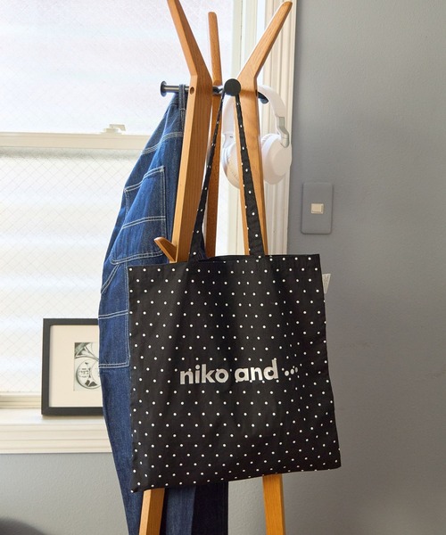 niko and...(ニコアンド)の「オリジナル ニコロゴ カラートート(トートバッグ・レディース・オレンジ/ライトグレー/ブルー/ブラック/ピンク/ブラウン/その他3/その他2/その他1・0)」の8枚目の写真