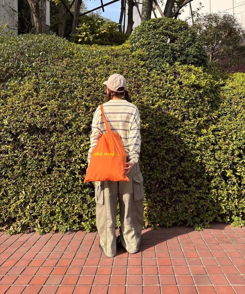 niko and...(ニコアンド)の「オリジナル ニコロゴ カラートート(トートバッグ・レディース・オレンジ/ライトグレー/ブルー/ブラック/ピンク/ブラウン/その他3/その他2/その他1・0)」の10枚目の写真