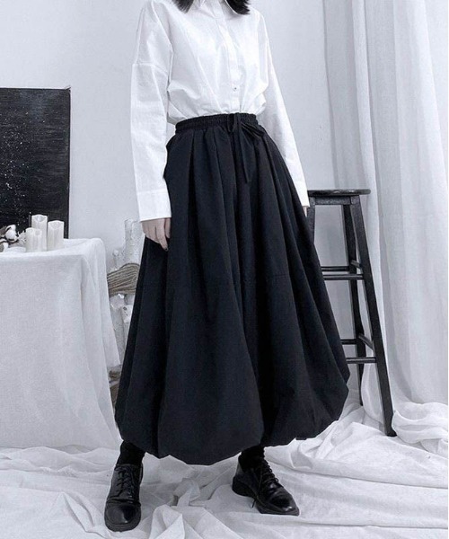maison de LATIR(メゾンドラティール)の「夏に向けて着痩せ見えが叶う大人可愛い上品夏服。バルーンスカート(スカート・レディース・ブラック/カーキ/グレー/ホワイト・ONESIZE)」の16枚目の写真