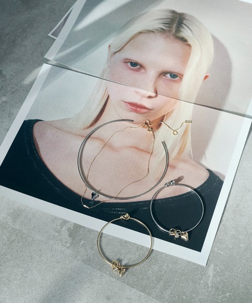 GOLDY（ゴールディ）の「ペピー ハート チャーム バングル（バングル/リストバンド・レディース・シルバー×ゴールド/ゴールド/シルバー・FREE）」の14枚目の写真