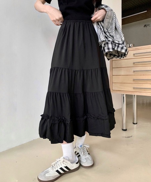 shopnikoniko（ショップニコニコ）の「ロングスカート 白 黒 フリル ティアード ロング ボリューム スカート（スカート・レディース・ホワイト/ブラック・フリー）」の6枚目の写真