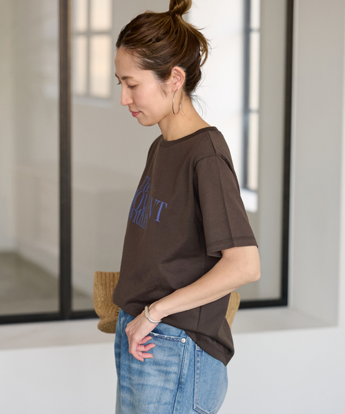 出品　FRAMeWORKフレームワーク　LOGOプリントTシャツ FRAMeWORK｜LOGOプリントTシャツ | Rakuten Fashion(楽天