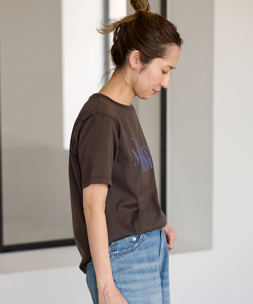 FRAMeWORK（フレームワーク）の「LOGOプリントTシャツ（Tシャツ/カットソー・レディース・ブラウン/ホワイト系その他/スミクロ・FREE）」の7枚目の写真