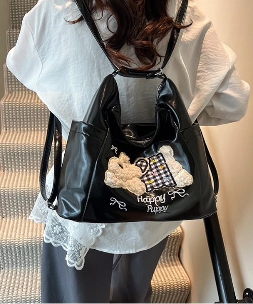 gossip!ロサンゼルス(ゴシップロサンゼルス)の「Y2K 3D刺繍 くまマルチポケット 大容量 A4収納可能 通勤斜めがけバッグ(ショルダーバッグ・レディース・ブルー/ホワイト/ブラック・FREE)」の14枚目の写真