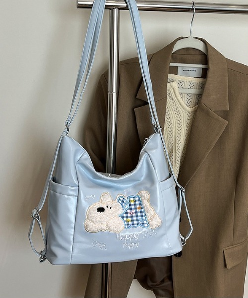 gossip!ロサンゼルス(ゴシップロサンゼルス)の「Y2K 3D刺繍 くまマルチポケット 大容量 A4収納可能 通勤斜めがけバッグ(ショルダーバッグ・レディース・ブルー/ホワイト/ブラック・FREE)」の17枚目の写真