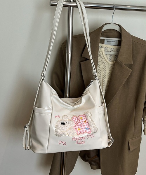 gossip!ロサンゼルス(ゴシップロサンゼルス)の「Y2K 3D刺繍 くまマルチポケット 大容量 A4収納可能 通勤斜めがけバッグ(ショルダーバッグ・レディース・ブルー/ホワイト/ブラック・FREE)」の20枚目の写真