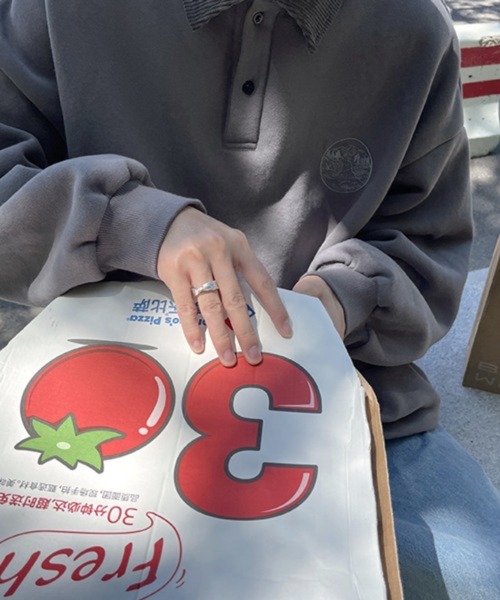 CERCA（チェルカ）の「【NOWLE】ワンポイント ハーフボタン プルオーバー 裏起毛 ポロ スウェット（スウェット・メンズ・ブラック・MEDIUM/LARGE）」の4枚目の写真