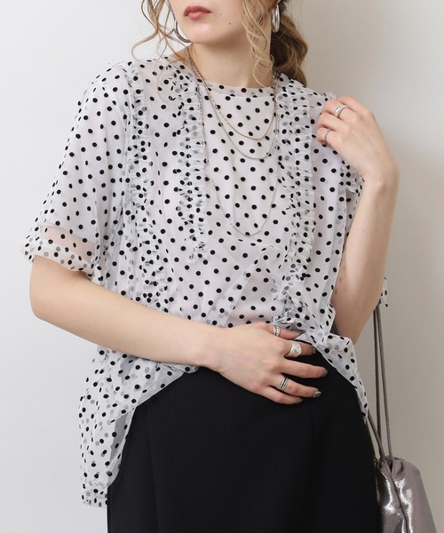 Anna Nicola(アンナニコラ)の「Anna Nicola ドットチュールフリルトップス 半袖カットソー(Tシャツ/カットソー・レディース・ブラック/ライトグレー/ベージュ・38)」の8枚目の写真