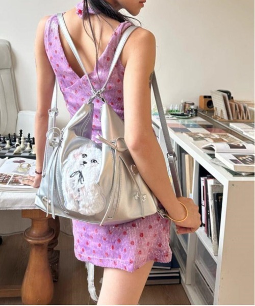 gossip!ロサンゼルス(ゴシップロサンゼルス)の「Y2K風 ネコ刺繍 リボン ショルダーバッグ 3WAY(ショルダーバッグ・レディース・シルバー/ブラック・FREE)」の15枚目の写真