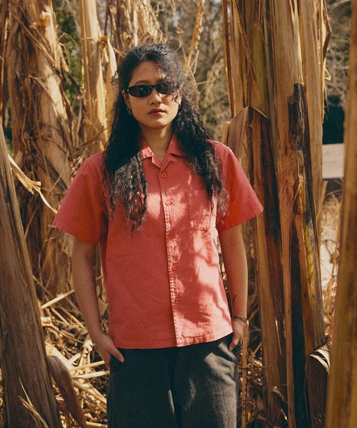 HUF(ハフ)の「HUF GARDEN CENTER PIGMENT DYED CAMP SHIRT(シャツ/ブラウス・メンズ・オレンジ/モスグリーン/ブラック・M/L/S/XL)」の6枚目の写真