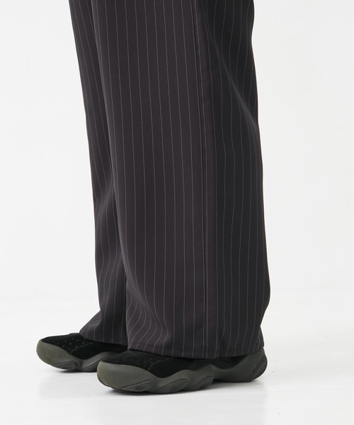別注 WIDE ONE TUCK STRAIGHT SLACKS（スラックス）｜Jieda