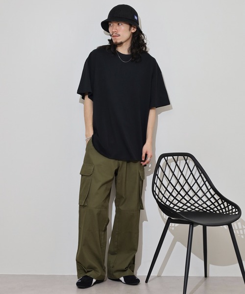 FUNALIVE(ファンアライブ)の「Round hem oversized T-shirt / ラウンドヘム オーバーTシャツ unisex(Tシャツ/カットソー・メンズ・オフホワイト/杢グレー/ダークグリーン/ブラック/ベージュ/チャコール・M/L/XL)」の22枚目の写真