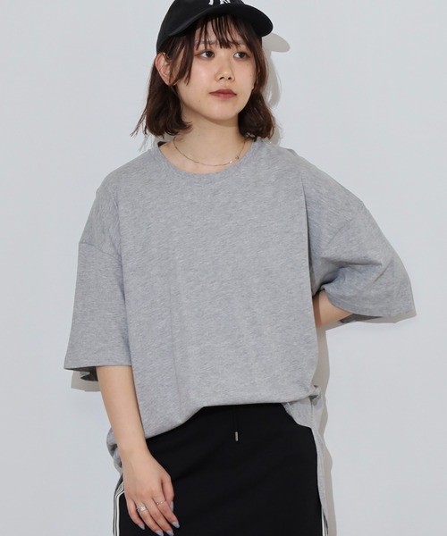 FUNALIVE(ファンアライブ)の「Round hem oversized T-shirt / ラウンドヘム オーバーTシャツ unisex(Tシャツ/カットソー・メンズ・オフホワイト/杢グレー/ダークグリーン/ブラック/ベージュ/チャコール・M/L/XL)」の13枚目の写真