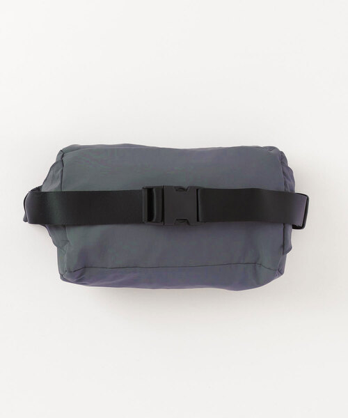 MAISON mou(メゾンムー)の「【SiiLo/シーロ】CRUMPLE スパイラルウェストバッグ(ショルダーバッグ・レディース・ベージュ/パープル/ブラック/ダークグレー・FREE)」の5枚目の写真