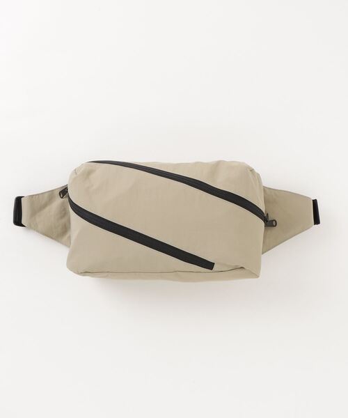 MAISON mou(メゾンムー)の「【SiiLo/シーロ】CRUMPLE スパイラルウェストバッグ(ショルダーバッグ・レディース・ベージュ/パープル/ブラック/ダークグレー・FREE)」の21枚目の写真