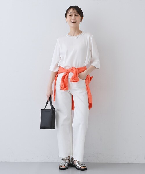 INDIVI（インディヴィ）の「【洗える／5分袖】シルク風素材オフィスブラウス（シャツ/ブラウス・レディース・ネイビー系5/ライトブルー/ピンク系1/ネイビー/ライトグレー/ホワイト/ブルー系5・38/34/15 /13/05）」の13枚目の写真