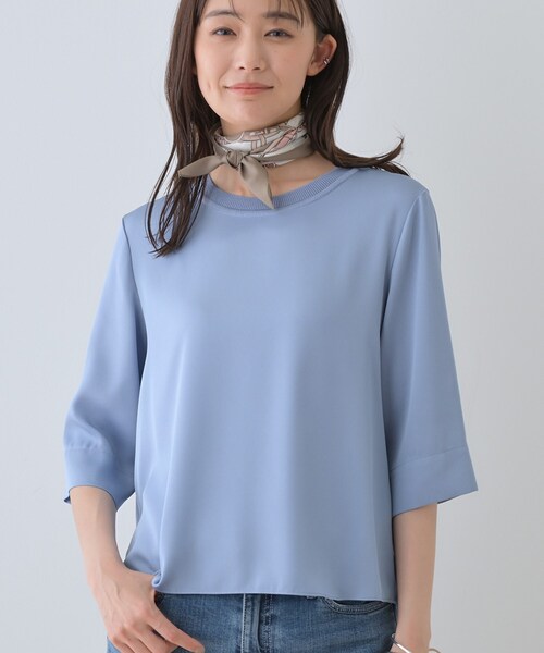 INDIVI（インディヴィ）の「【洗える／5分袖】シルク風素材オフィスブラウス（シャツ/ブラウス・レディース・ネイビー系5/ライトブルー/ピンク系1/ネイビー/ライトグレー/ホワイト/ブルー系5・38/34/15 /13/05）」の19枚目の写真