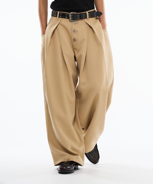 ASSORT CROSS TUCK BAGGY PANTS /グレー×ホワイト 5/15(Thu) 12:00〜 ASSORT CROSS TUCK BAGGY PANTS ¥8,910taxin