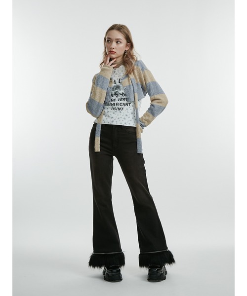 jouetie（ジュエティ）の「ファードッキングフィットフレアデニム（デニムパンツ・レディース・ブラック/ブルー・SMALL/MEDIUM）」の5枚目の写真