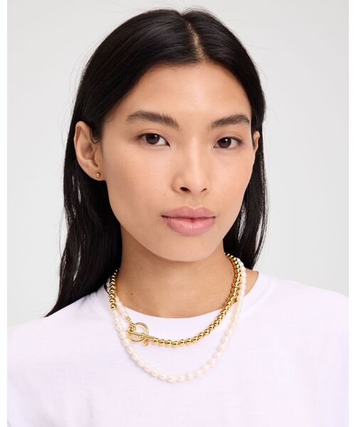 kate spade new york(ケイトスペード ニューヨーク)の「ロープ アンド ノット ロング トグル ネックレス(ネックレス・レディース・イエロー・ONESIZE)」の3枚目の写真