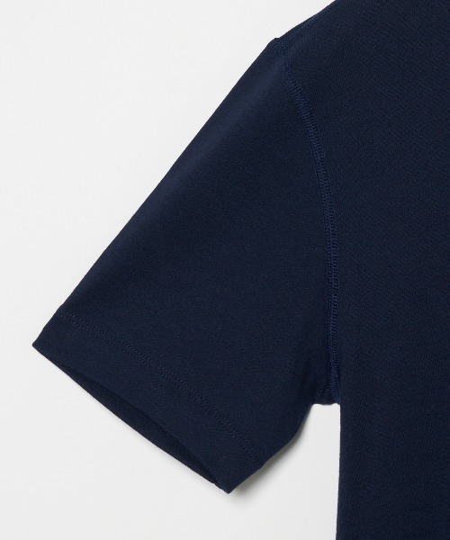 three dots(スリードッツ)の「オーガニックコットンニット Keith(Tシャツ/カットソー・メンズ・ベージュ系その他/ダークオリーブ・MEDIUM/LARGE/X-LARGE/SMALL)」の5枚目の写真