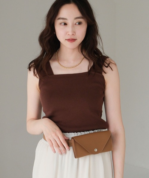 Elura（エルーラ）の「総針スクエアニット/495595（ニット/セーター・レディース・ブラック/ブラウン/ホワイト・FREE）」の3枚目の写真