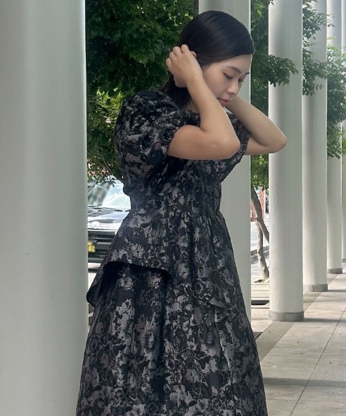 セール】【ANDRESD】bubble sleeve jacquard dress［バブル