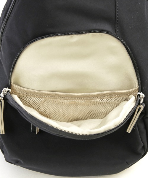 anello GRANDE(アネログランデ)の「anelloGRANDE アネログランデ モイストボディバッグ GTM0314(ボディバッグ/ウエストポーチ・レディース・ネイビー/オリーブ/ターコイズブルー/ブラック/グレイッシュベージュ/アイボリー/ブルーグレー・FREE)」の15枚目の写真