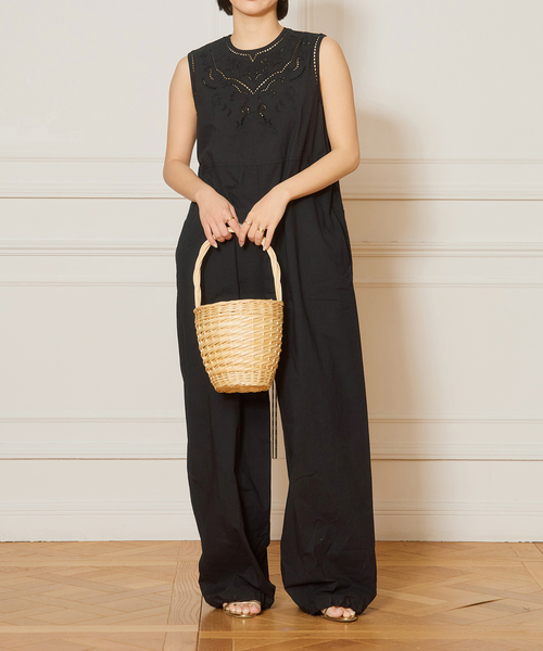 【新品】IENA LA BOUCLEカットワークレースオールインワン ブラック 追加》IENA LA BOUCLE カットワークレースオールインワン2