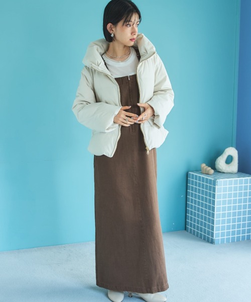 Doux archives（ドゥアルシーヴ）の「【名品・毎年完売】欲しいのお声から！少し大きめサイズ登場！　シームレスボリュームカラーダウン（ダウンジャケット/コート・レディース・チャコールグレー/ブラック/アイボリー・FREE/MEDIUM）」の13枚目の写真