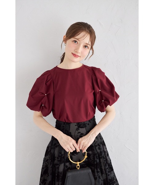 tocco closet（トッコ　クローゼット）の「袖パール付きスモッキングブラウス（シャツ/ブラウス・レディース・オフホワイト/ラベンダー/ブラック/バーガンディー・M）」の4枚目の写真