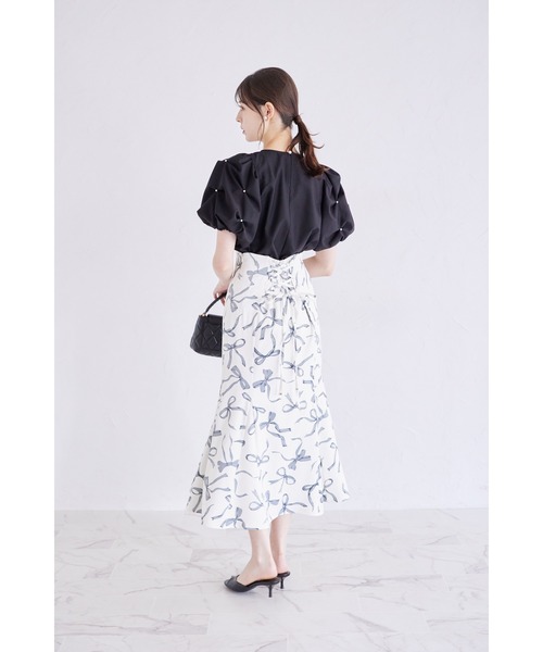 tocco closet（トッコ　クローゼット）の「袖パール付きスモッキングブラウス（シャツ/ブラウス・レディース・オフホワイト/ラベンダー/ブラック/バーガンディー・M）」の19枚目の写真