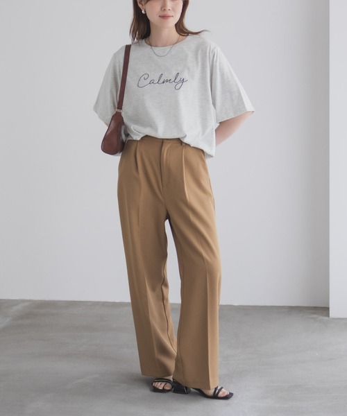 Mac-House(マックハウス)の「T-GRAPHICS メッセージ刺繍Tシャツ(Tシャツ/カットソー・レディース・カーキ/チャコールグレー/ホワイト・M/L)」の4枚目の写真