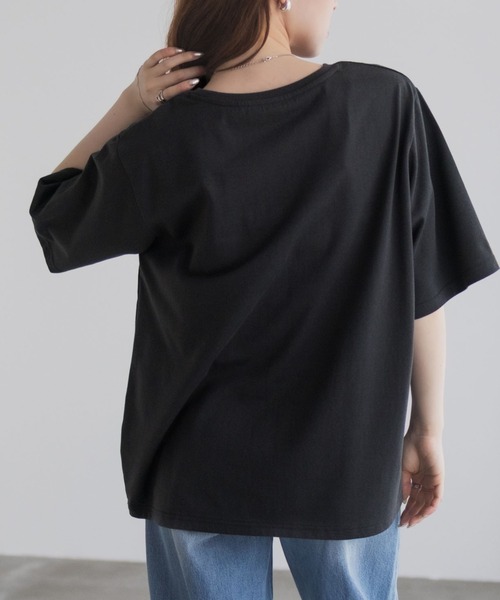 Mac-House(マックハウス)の「T-GRAPHICS メッセージ刺繍Tシャツ(Tシャツ/カットソー・レディース・カーキ/チャコールグレー/ホワイト・M/L)」の15枚目の写真