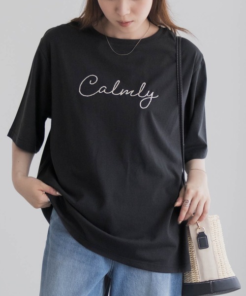 Mac-House(マックハウス)の「T-GRAPHICS メッセージ刺繍Tシャツ(Tシャツ/カットソー・レディース・カーキ/チャコールグレー/ホワイト・M/L)」の11枚目の写真