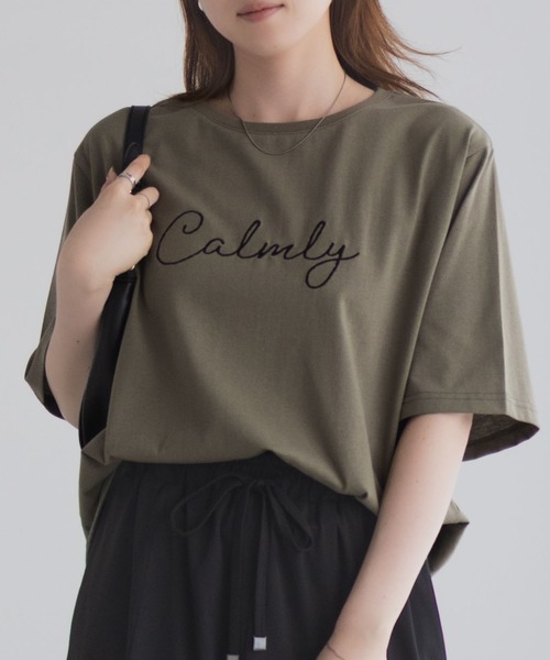 Mac-House(マックハウス)の「T-GRAPHICS メッセージ刺繍Tシャツ(Tシャツ/カットソー・レディース・カーキ/チャコールグレー/ホワイト・M/L)」の18枚目の写真