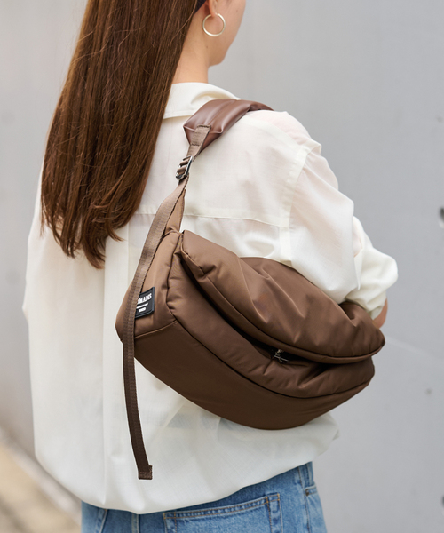 FRAMeWORK（フレームワーク）の「NOMADIS/ノマディス LUCK（ショルダーバッグ・レディース・ブラウン/ブラック・FREE）」の21枚目の写真