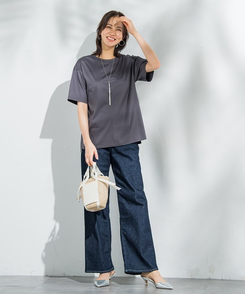 LAUTREAMONT(ロートレアモン)の「スムースストレッチカットソー≪洗濯機で洗える≫(Tシャツ/カットソー・レディース・チャコールグレー/ホワイト・9号)」の9枚目の写真