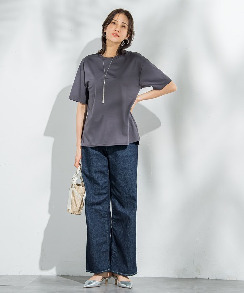 LAUTREAMONT(ロートレアモン)の「スムースストレッチカットソー≪洗濯機で洗える≫(Tシャツ/カットソー・レディース・チャコールグレー/ホワイト・9号)」の7枚目の写真