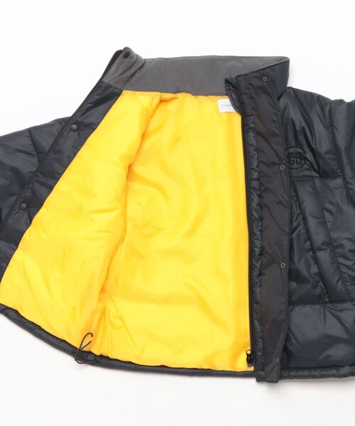 GROOVY COLORS（グルービーカラーズ）の「GRVY Padding Jacket（ダウンジャケット/コート・キッズ・ブラック/レッド・145/135）」の4枚目の写真