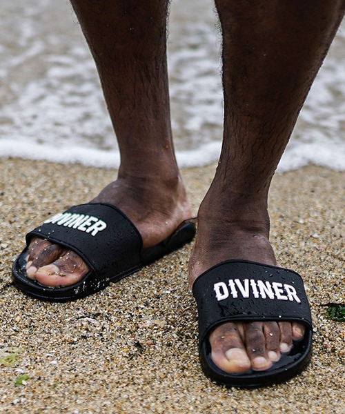 DIVINER(ディヴァイナー)の「【OWNROOTS】 Unevenness Logo Shower Sandal サンダル メンズ シャワーサンダル(スニーカー・メンズ・ブラック・MEDIUM/LARGE)」の2枚目の写真