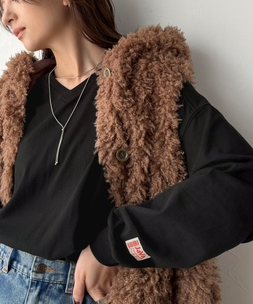 Java(ジャバ)の「《JaVa ジャバコラボ》シンプルなのに、存在感。綿100%Vネック切り替えロンT(長袖)(Tシャツ/カットソー・レディース・オフホワイト/ブラック/オートミール/チャコール・X-LARGE/SMALL/MEDIUM/LARGE)」の3枚目の写真