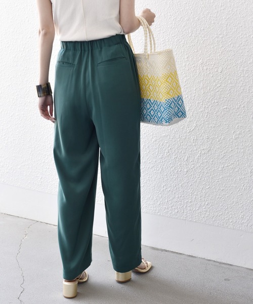 SHIPS.me(シップスミー)の「【ZOZO限定】SHIPS.me: サテン ワイド イージー パンツ(その他パンツ・レディース・ブラック/ライトカーキ/グリーン/ライトグレー/オレンジ/ダークネイビー/ベージュ・マルチサイズ)」の22枚目の写真