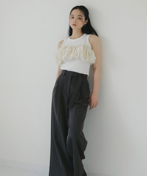 EIMY ISTOIRE(エイミーイストワール)の「シアースタッズキャミ(キャミソール・レディース・アイボリー/ブラック・F)」の14枚目の写真