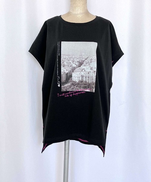 Q（キュー）の「フォトフレンチT（Tシャツ/カットソー・レディース・チャコールグレー/ホワイト・MEDIUM）」の5枚目の写真